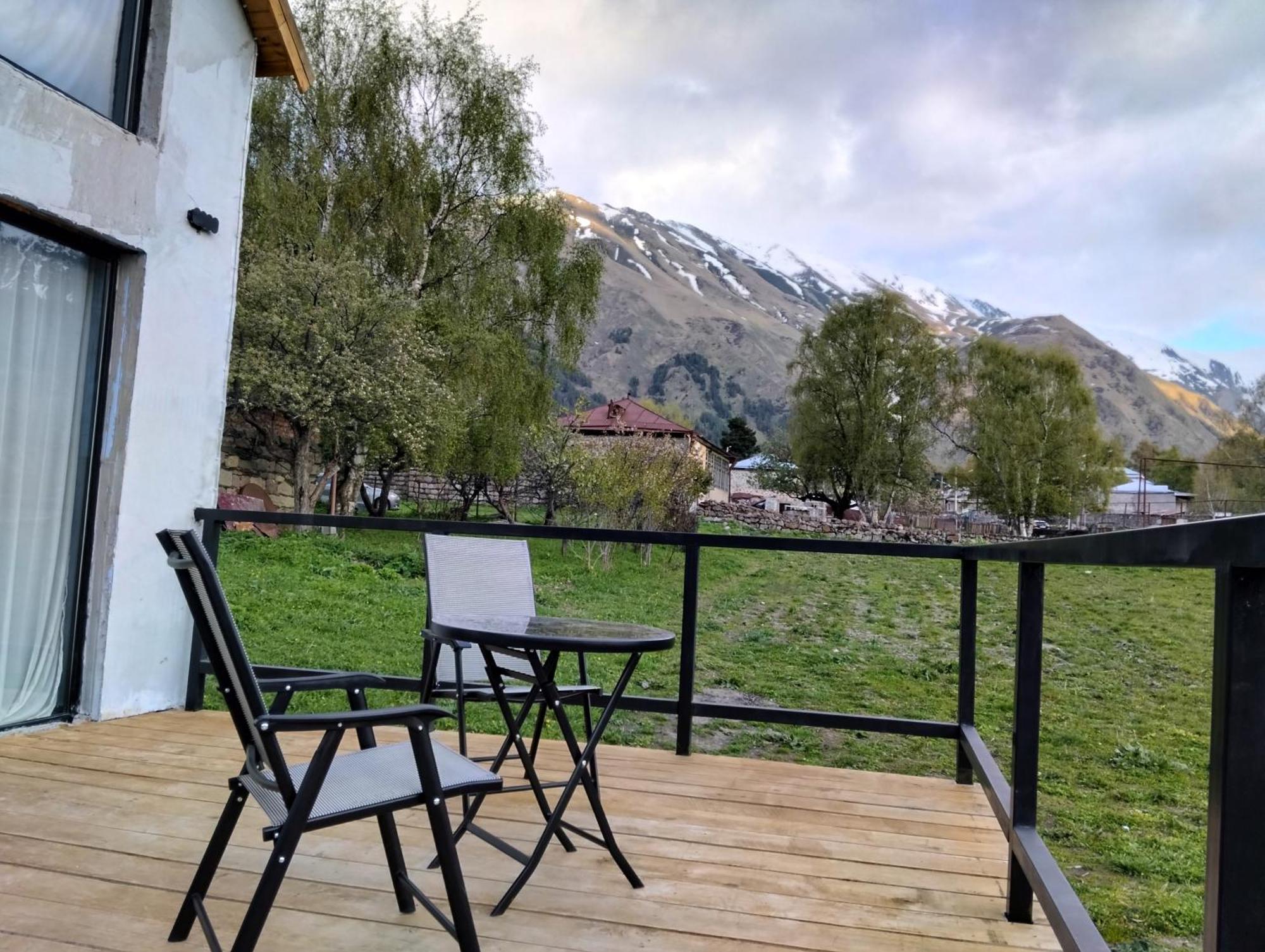 Kazbegi Cottage Memo Buitenkant foto